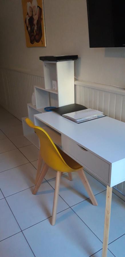 ברגרק Studio Avec Terrasse Et Jardinet En Centre Ville מראה חיצוני תמונה